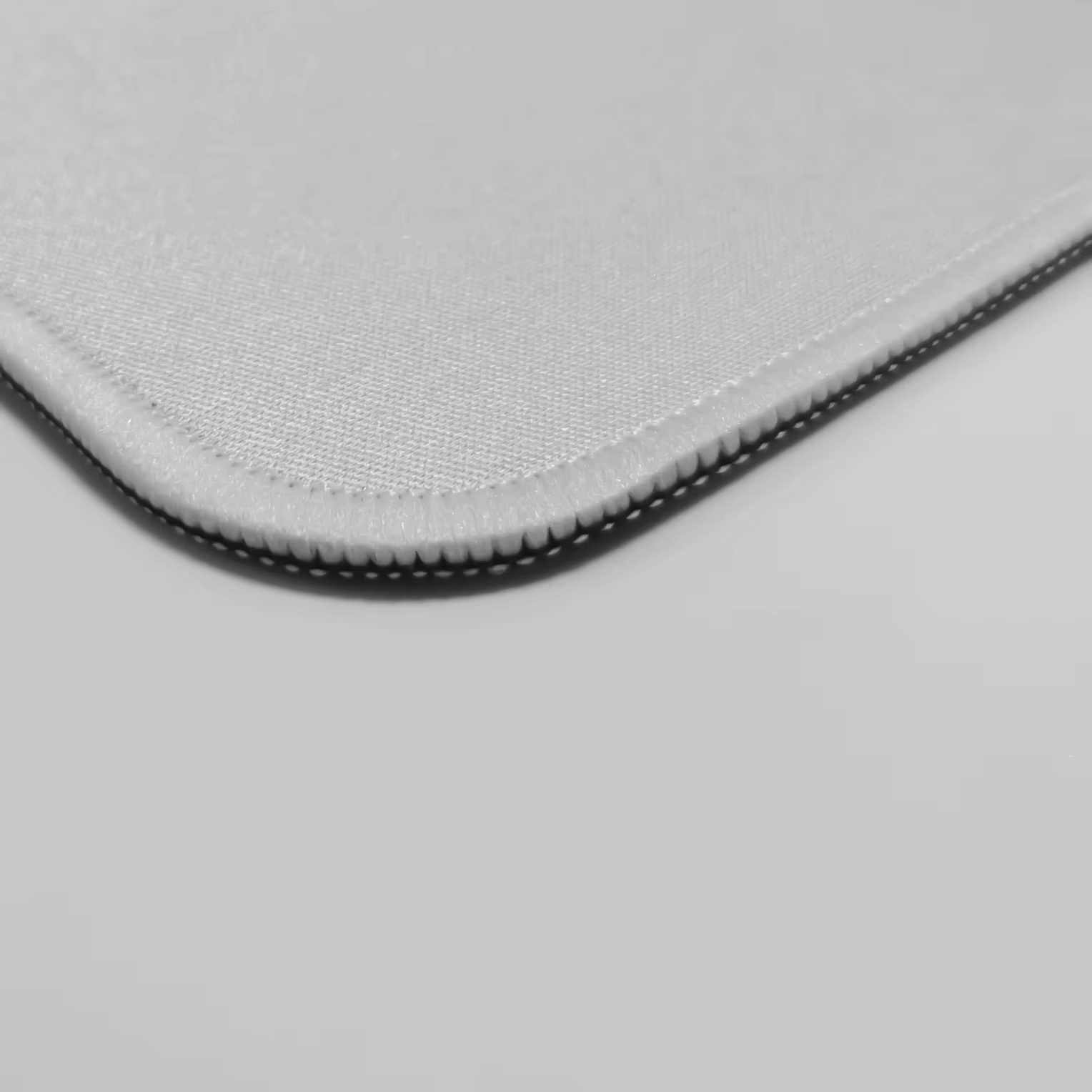Niestandardowa podkładka pod m – Rubber Mat Desk recenzja i cena