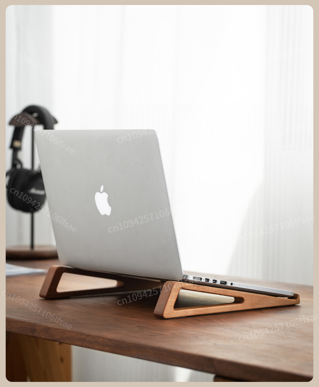 Podstawka pod laptopa HeMu, dr – Vertical Laptop Stand recenzja i cena